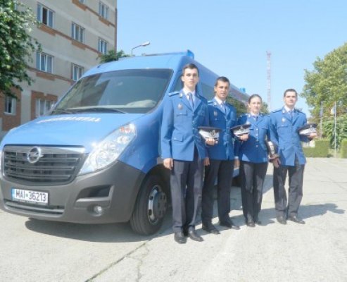 Jandarmii de la Gruparea Mobilă Tomis au colegi noi